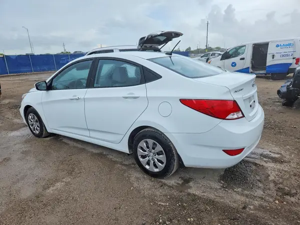 KMHCT4AEXGU971415 2016 HYUNDAI ACCENT - Image 2