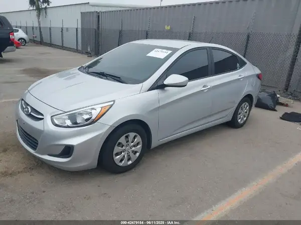 KMHCT4AEXGU980230 2016 HYUNDAI ACCENT - Image 2