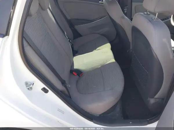 KMHCT4AEXHU172381 2017 HYUNDAI ACCENT - Image 8