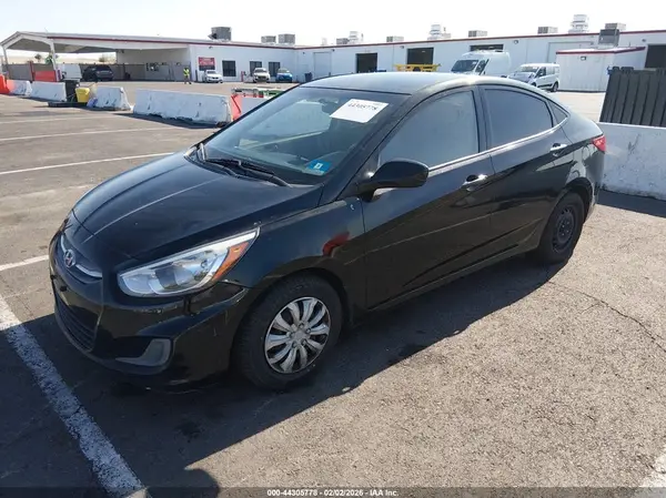 KMHCT4AEXHU172591 2017 HYUNDAI ACCENT - Image 2