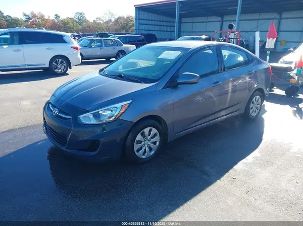 KMHCT4AEXHU176284 2017 HYUNDAI ACCENT - Image 2