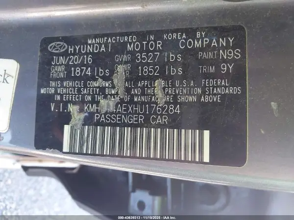 KMHCT4AEXHU176284 2017 HYUNDAI ACCENT - Image 8