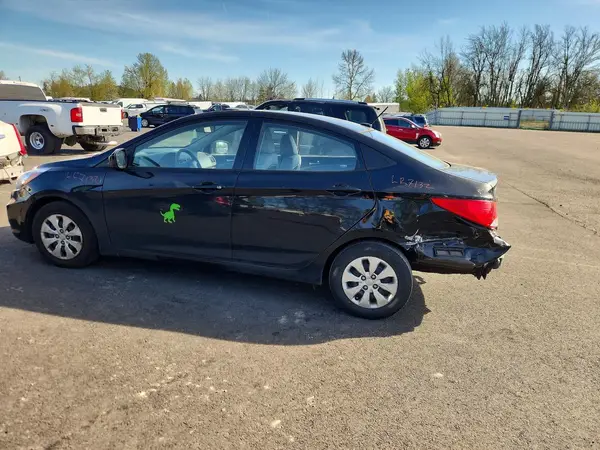 KMHCT4AEXHU176740 2017 HYUNDAI ACCENT - Image 2