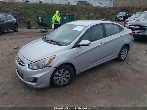 KMHCT4AEXHU196406 2017 HYUNDAI ACCENT - Image 2