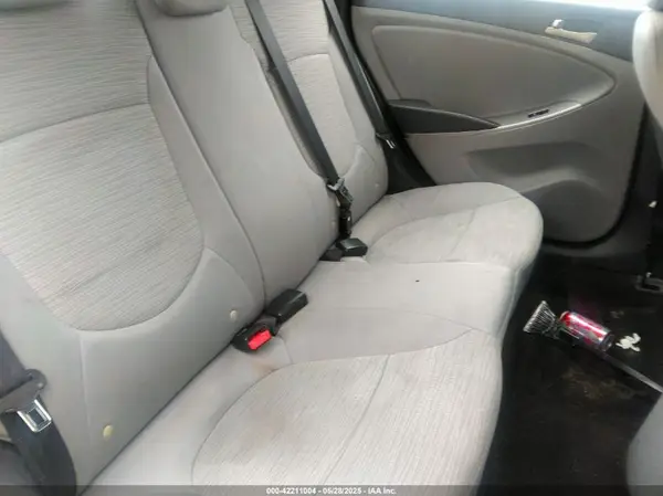 KMHCT4AEXHU216735 2017 HYUNDAI ACCENT - Image 8