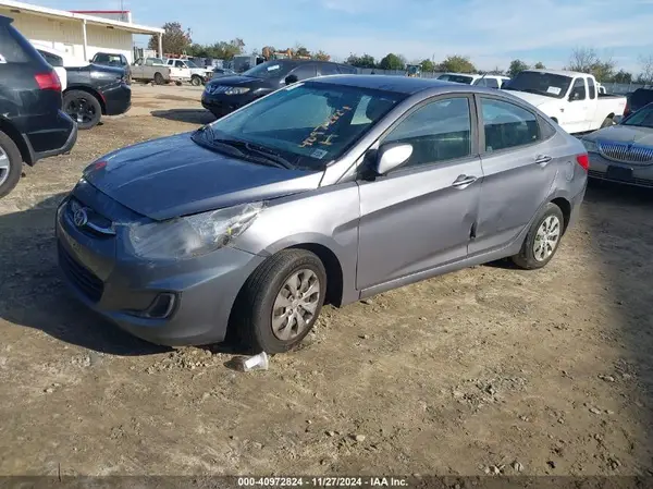 KMHCT4AEXHU219893 2017 HYUNDAI ACCENT - Image 2