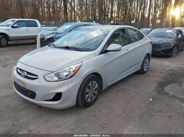KMHCT4AEXHU220011 2017 HYUNDAI ACCENT - Image 2