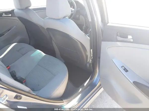 KMHCT4AEXHU225581 2017 HYUNDAI ACCENT - Image 8