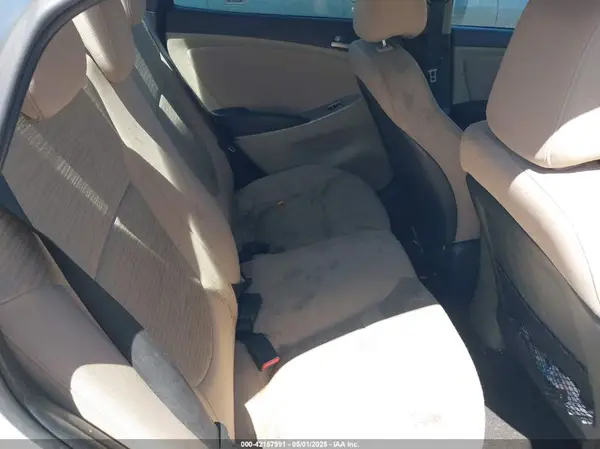 KMHCT4AEXHU250156 2017 HYUNDAI ACCENT - Image 8