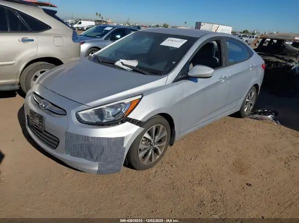 KMHCT4AEXHU250464 2017 HYUNDAI ACCENT - Image 2