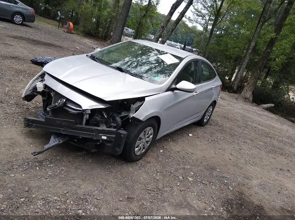 KMHCT4AEXHU252201 2017 HYUNDAI ACCENT - Image 2