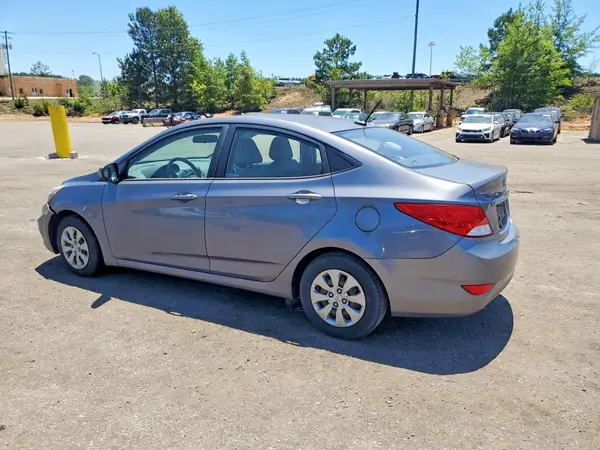 KMHCT4AEXHU265059 2017 HYUNDAI ACCENT - Image 2