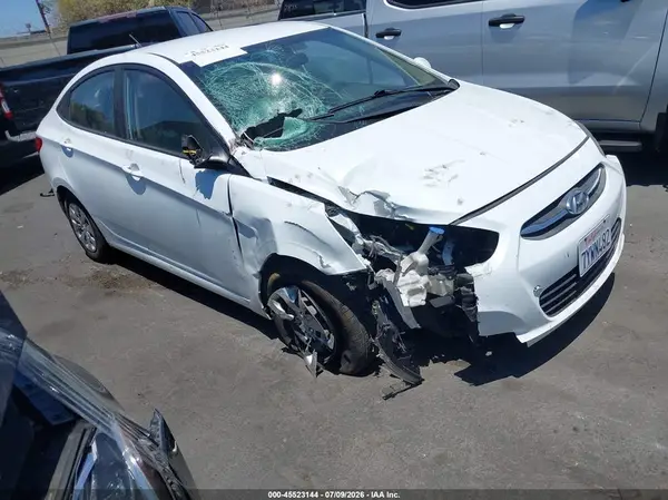KMHCT4AEXHU265384 2017 HYUNDAI ACCENT - Image 1