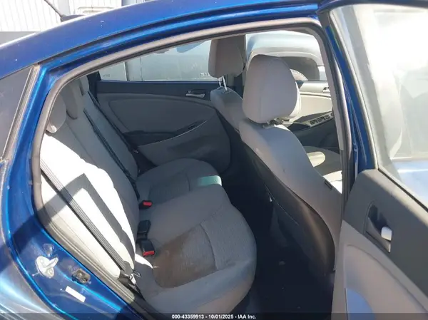 KMHCT4AEXHU268169 2017 HYUNDAI ACCENT - Image 8