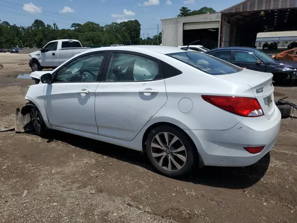 KMHCT4AEXHU270259 2017 HYUNDAI ACCENT - Image 2