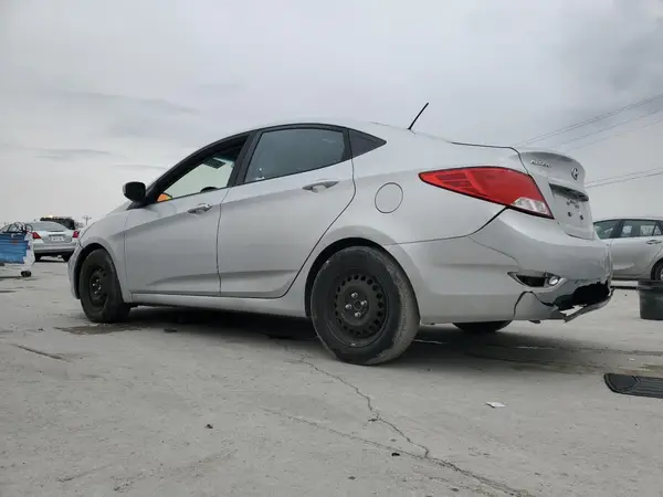 KMHCT4AEXHU277275 2017 HYUNDAI ACCENT - Image 2