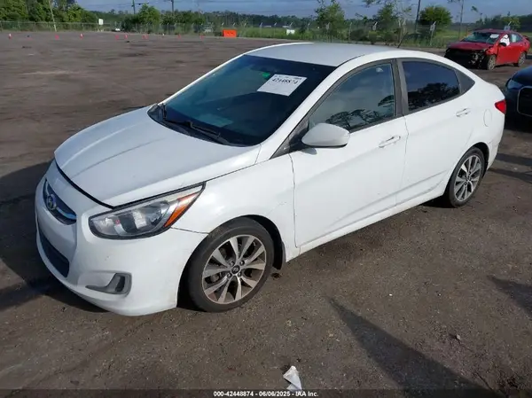 KMHCT4AEXHU279902 2017 HYUNDAI ACCENT - Image 2