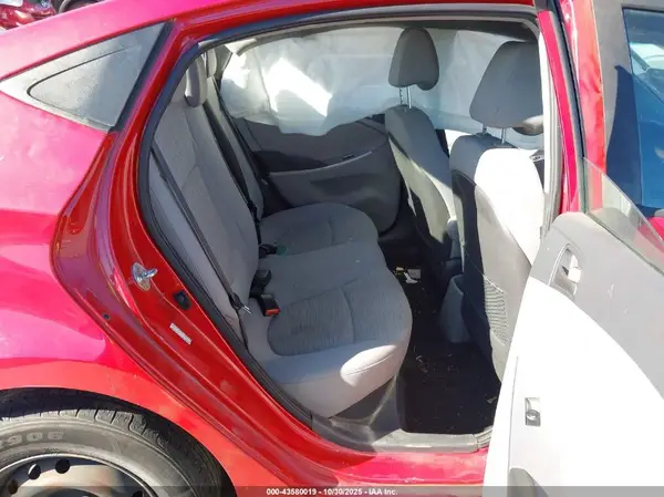 KMHCT4AEXHU289913 2017 HYUNDAI ACCENT - Image 8
