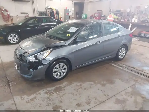 KMHCT4AEXHU298014 2017 HYUNDAI ACCENT - Image 2
