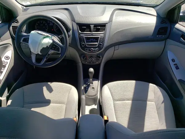 KMHCT4AEXHU301686 2017 HYUNDAI ACCENT - Image 8