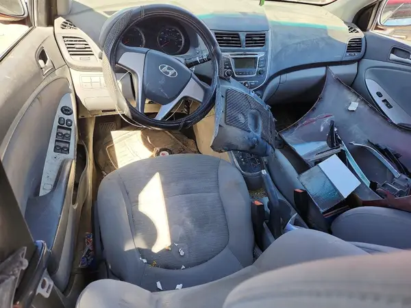 KMHCT4AEXHU315300 2017 HYUNDAI ACCENT - Image 8