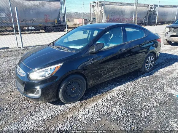 KMHCT4AEXHU319203 2017 HYUNDAI ACCENT - Image 2