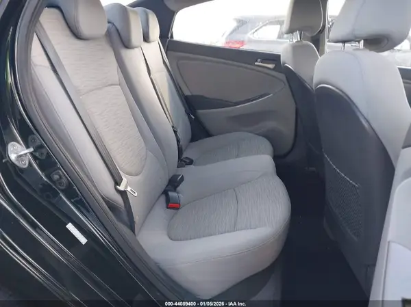 KMHCT4AEXHU334512 2017 HYUNDAI ACCENT - Image 8