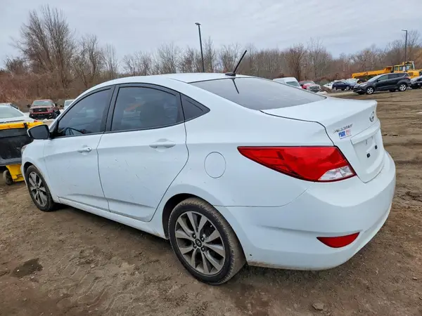 KMHCT4AEXHU337720 2017 HYUNDAI ACCENT - Image 2