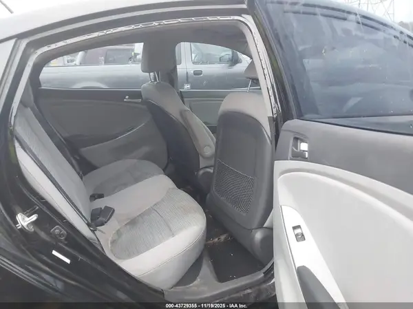 KMHCT4AEXHU339452 2017 HYUNDAI ACCENT - Image 8