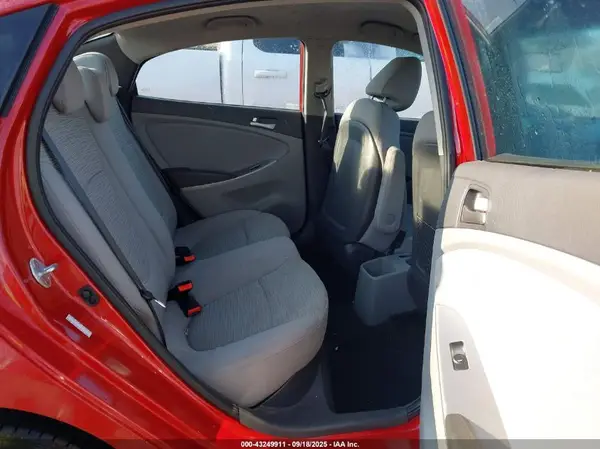 KMHCT4AEXHU355800 2017 HYUNDAI ACCENT - Image 8
