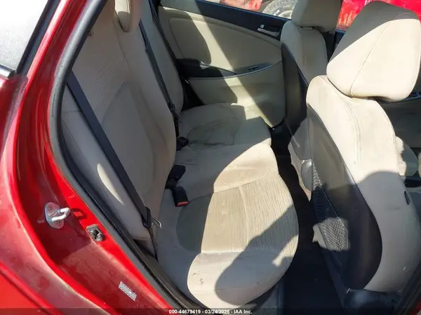 KMHCT4AEXHU365047 2017 HYUNDAI ACCENT - Image 8