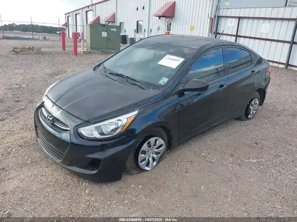 KMHCT4AEXHU374783 2017 HYUNDAI ACCENT - Image 2