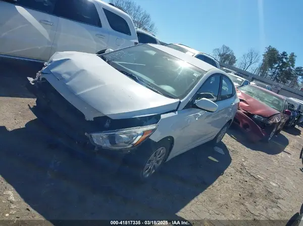 KMHCT4AEXHU375996 2017 HYUNDAI ACCENT - Image 2