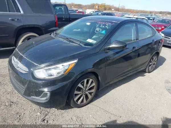 KMHCT4AEXHU379711 2017 HYUNDAI ACCENT - Image 2