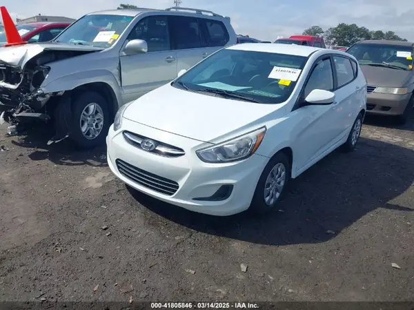 KMHCT5AE0GU238781 2016 HYUNDAI ACCENT - Image 2