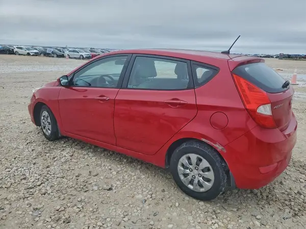 KMHCT5AE0GU241549 2016 HYUNDAI ACCENT - Image 2