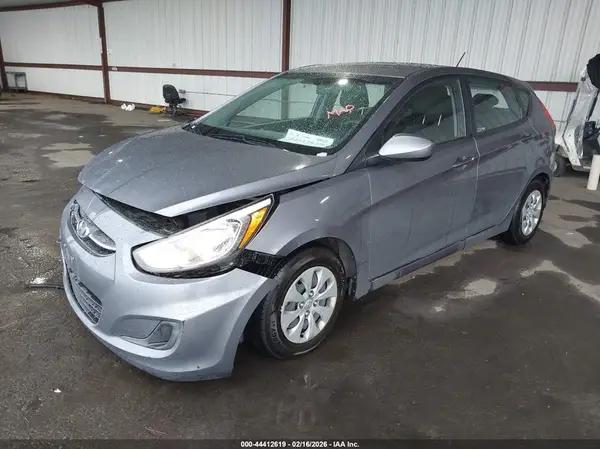 KMHCT5AE0GU262787 2016 HYUNDAI ACCENT - Image 2
