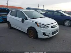 KMHCT5AE0GU264099 2016 HYUNDAI ACCENT