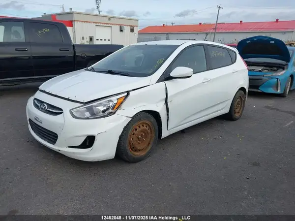 KMHCT5AE0GU264099 2016 HYUNDAI ACCENT - Image 2