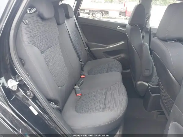 KMHCT5AE0GU265544 2016 HYUNDAI ACCENT - Image 8