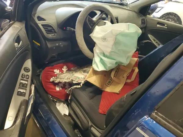 KMHCT5AE0GU265785 2016 HYUNDAI ACCENT - Image 8