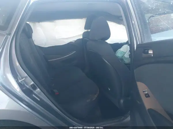 KMHCT5AE0GU267522 2016 HYUNDAI ACCENT - Image 8