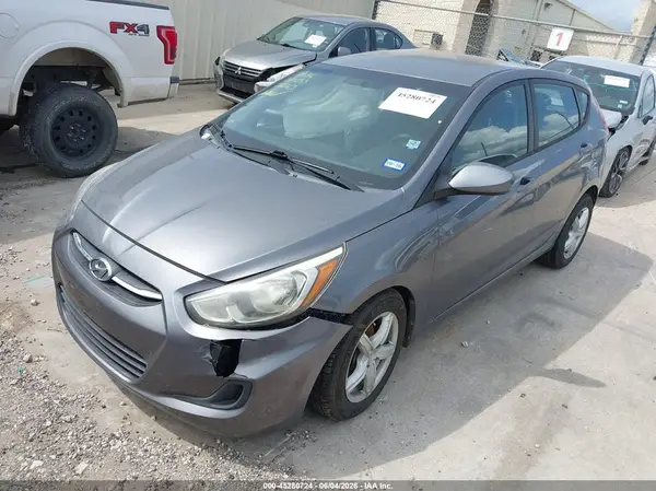 KMHCT5AE0GU268363 2016 HYUNDAI ACCENT - Image 2