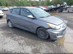 KMHCT5AE0GU275135 2016 HYUNDAI ACCENT