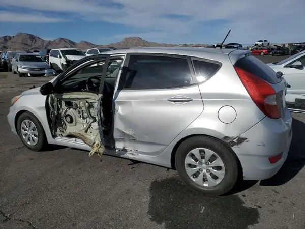 KMHCT5AE0GU278343 2016 HYUNDAI ACCENT - Image 2