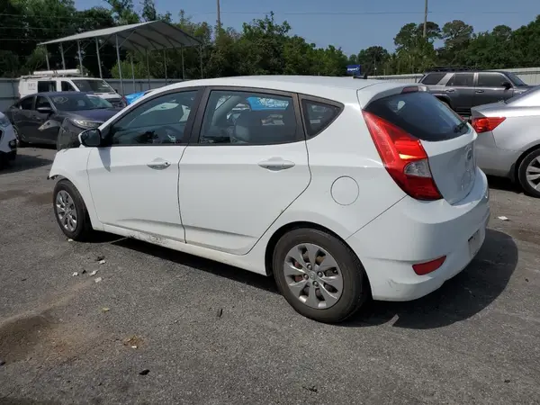 KMHCT5AE0GU278570 2016 HYUNDAI ACCENT - Image 2