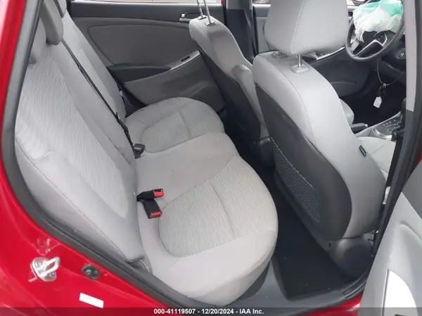 KMHCT5AE0HU301802 2017 HYUNDAI ACCENT - Image 8