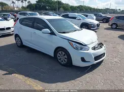 KMHCT5AE0HU305073 2017 HYUNDAI ACCENT