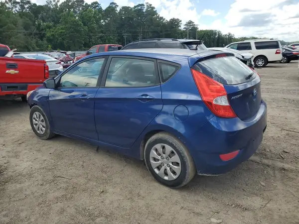 KMHCT5AE0HU305591 2017 HYUNDAI ACCENT - Image 2