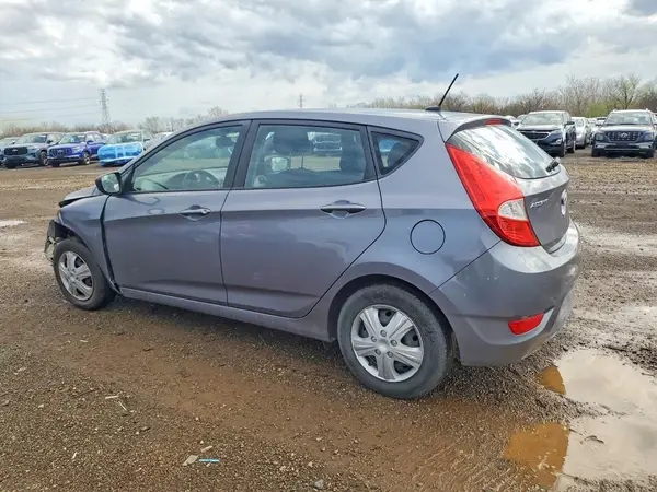 KMHCT5AE0HU310516 2017 HYUNDAI ACCENT - Image 2